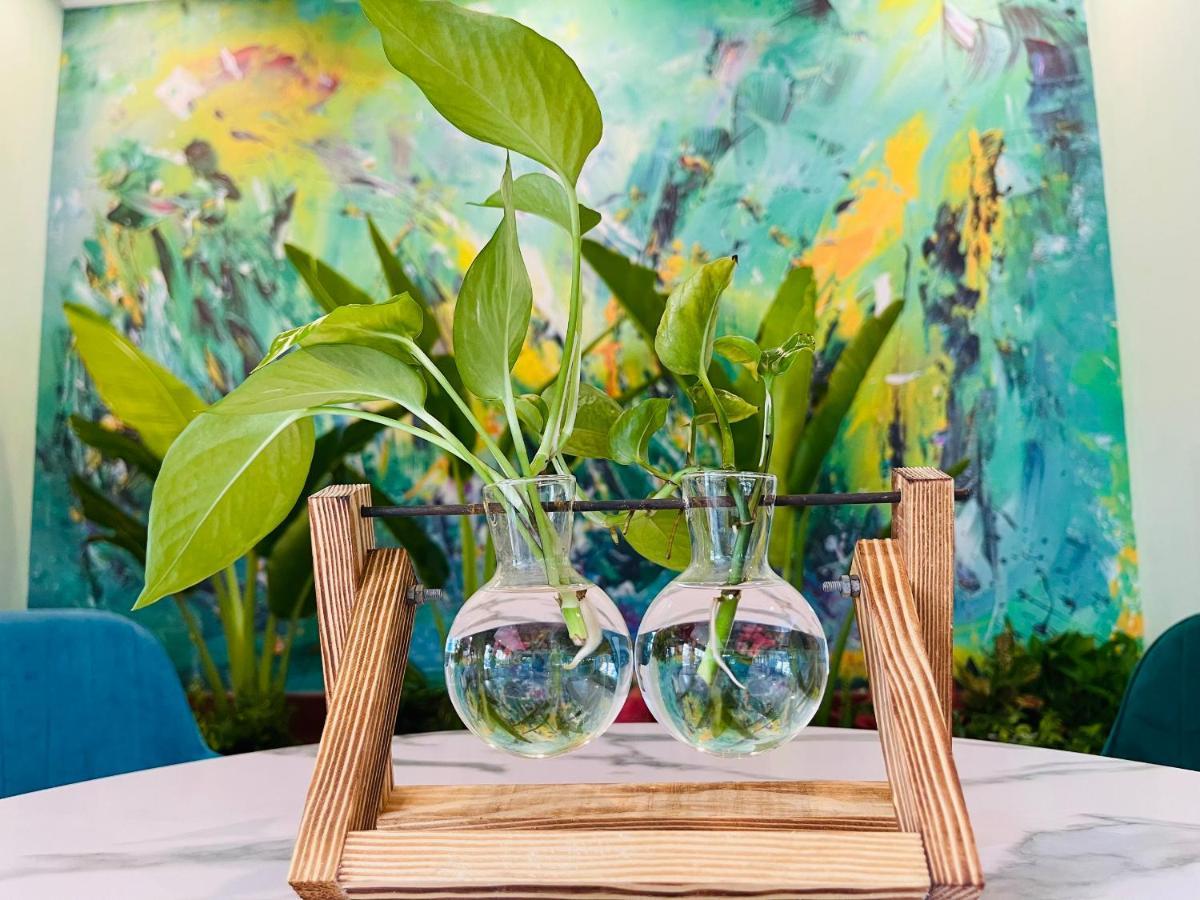 The Tray Hotel Hai Phong Buitenkant foto