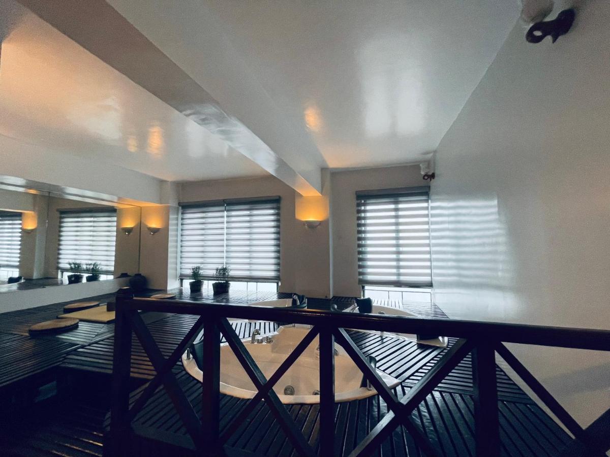 The Tray Hotel Hai Phong Buitenkant foto