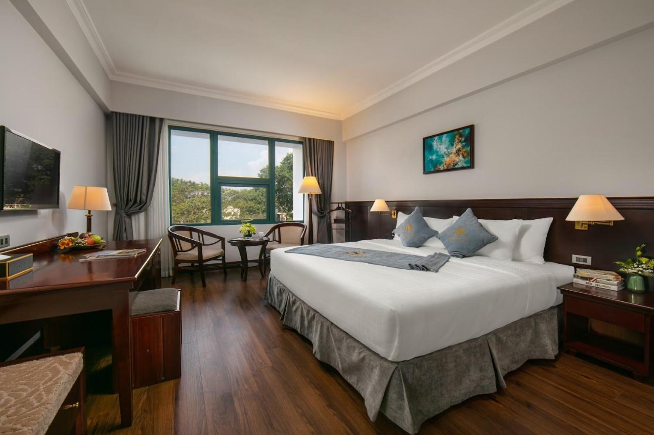 The Tray Hotel Hai Phong Buitenkant foto