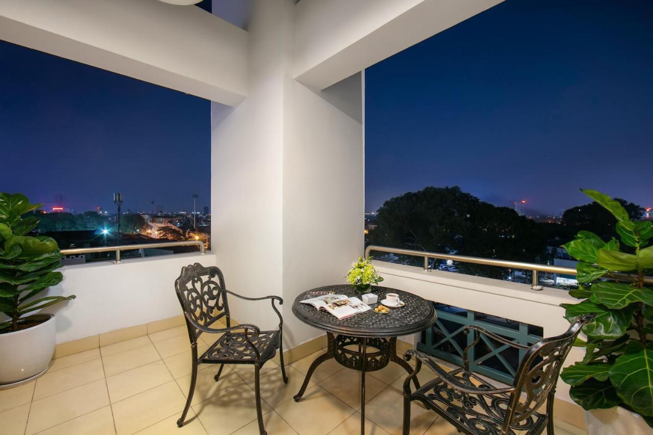 The Tray Hotel Hai Phong Buitenkant foto