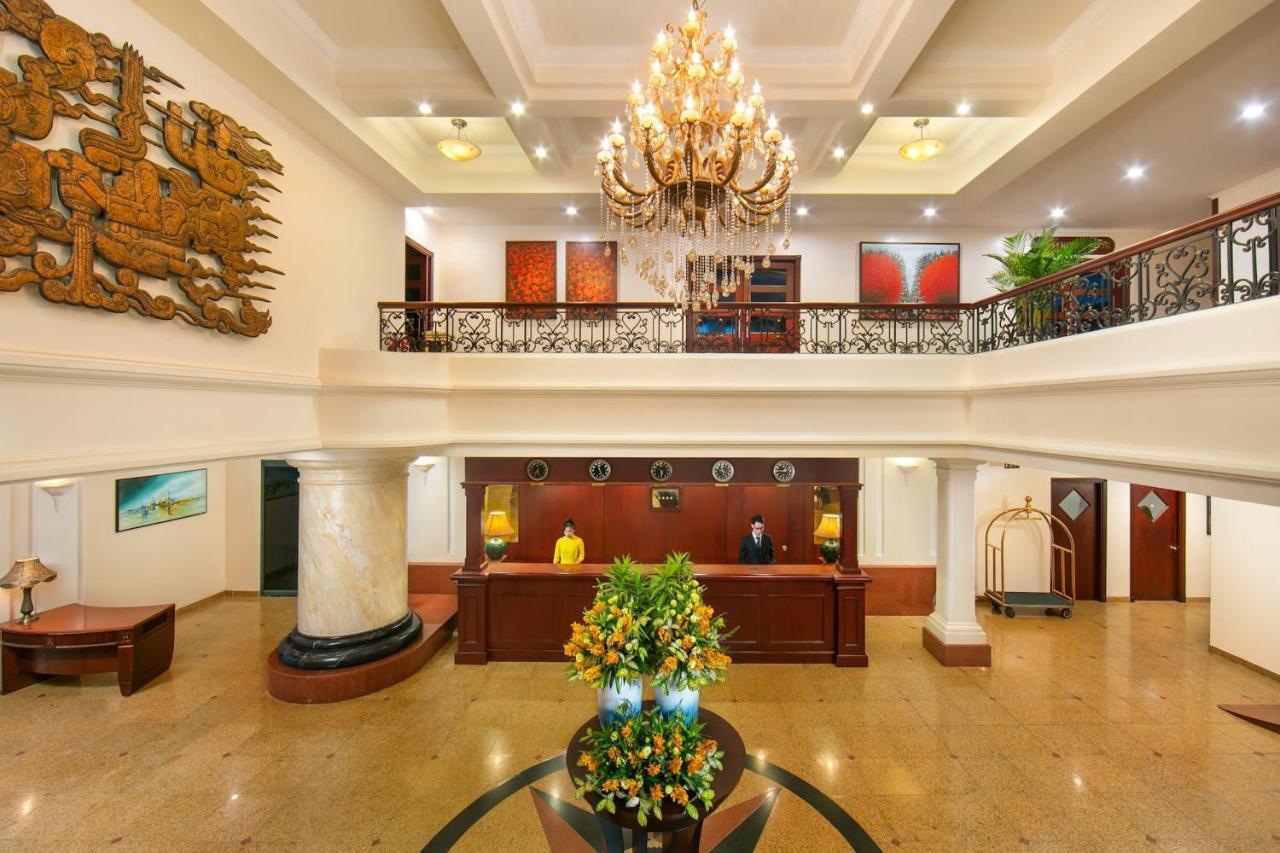 The Tray Hotel Hai Phong Buitenkant foto