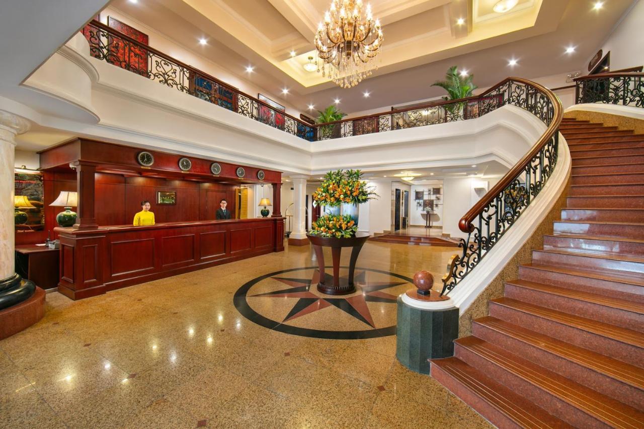 The Tray Hotel Hai Phong Buitenkant foto