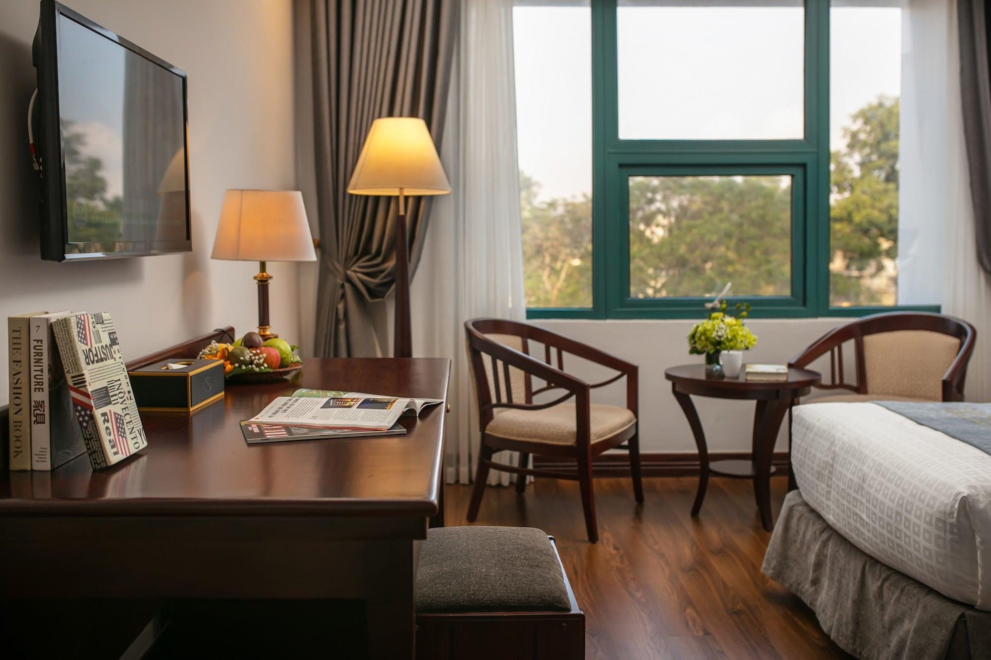 The Tray Hotel Hai Phong Buitenkant foto