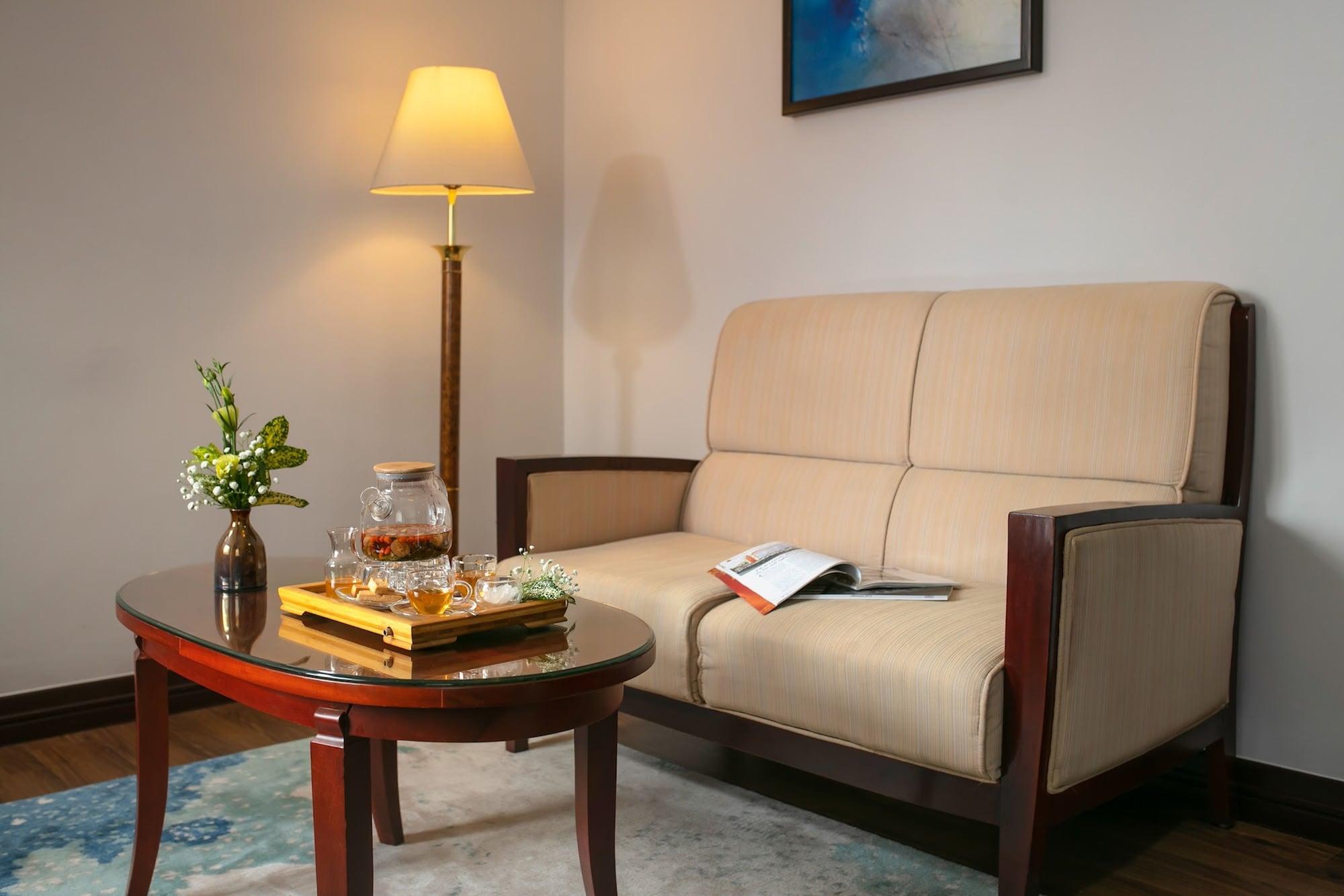 The Tray Hotel Hai Phong Buitenkant foto